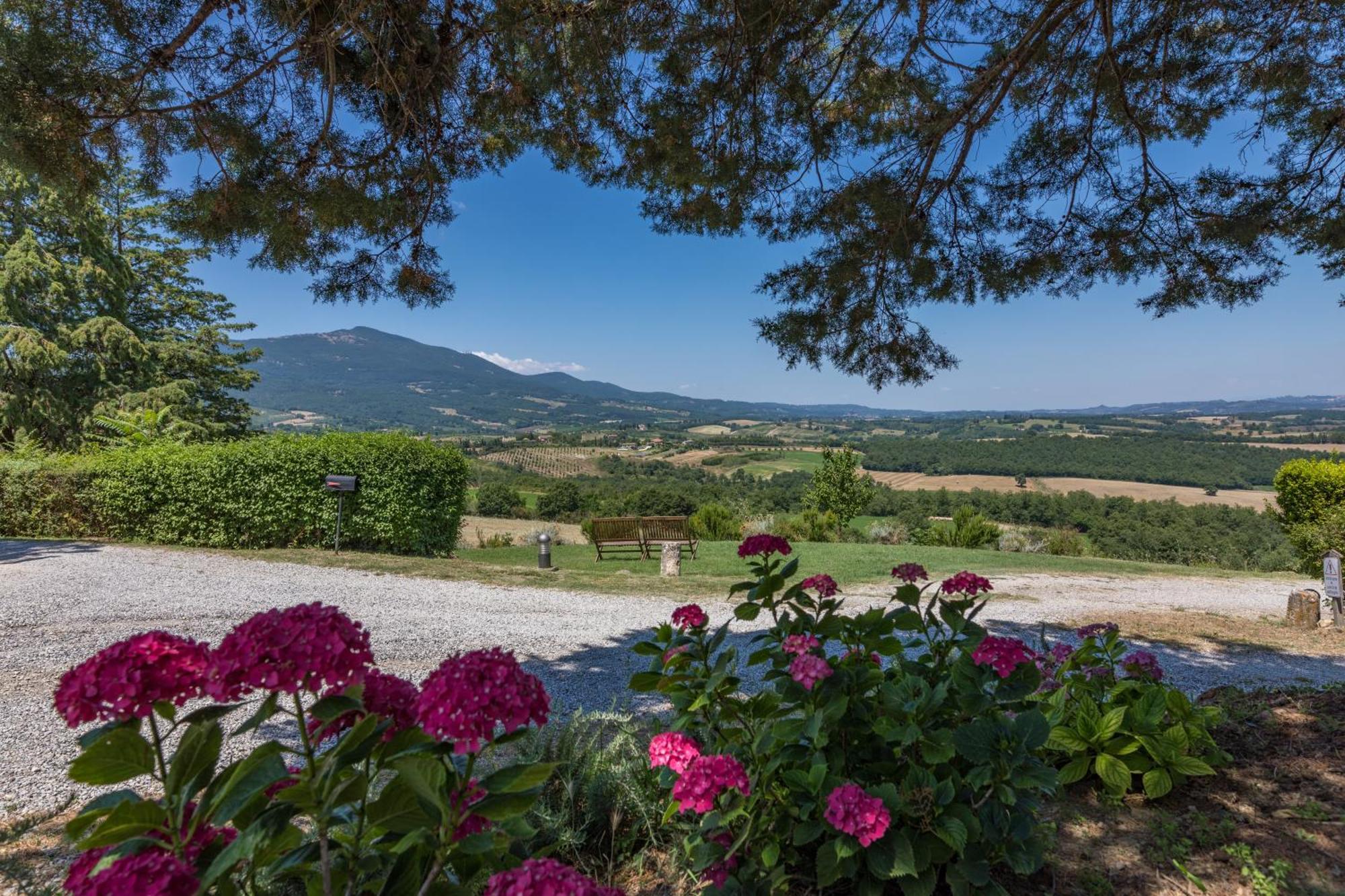 Palazzone Agriturismo Spazzavento מראה חיצוני תמונה