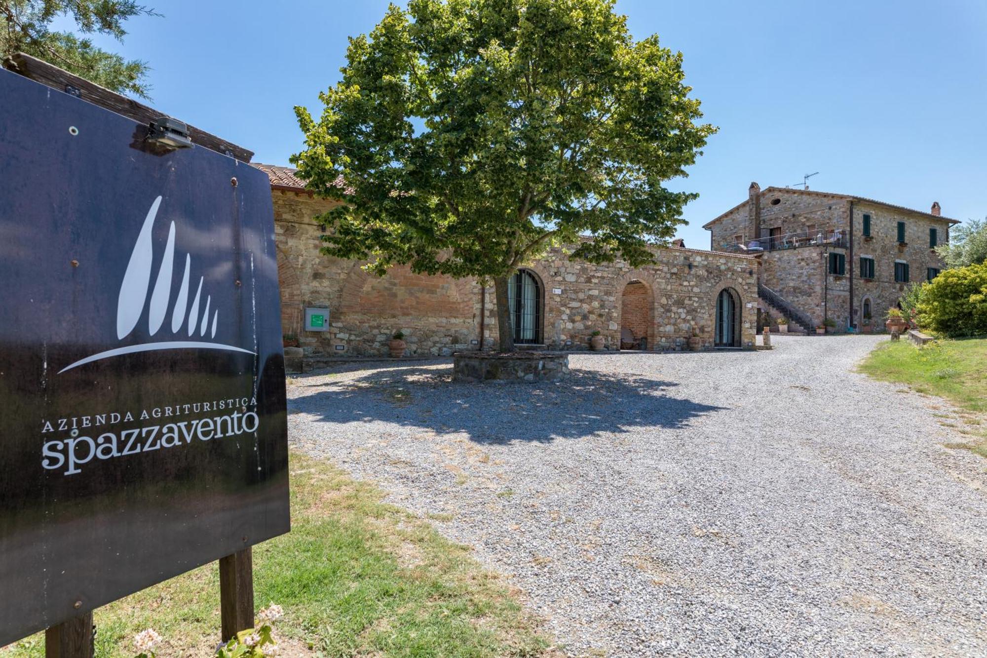 Palazzone Agriturismo Spazzavento מראה חיצוני תמונה