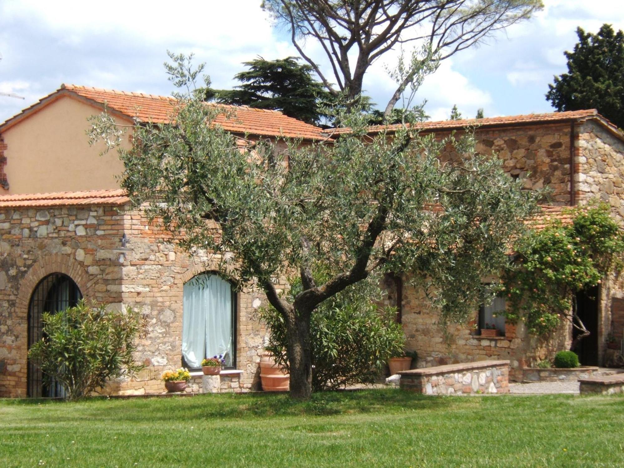 Palazzone Agriturismo Spazzavento מראה חיצוני תמונה